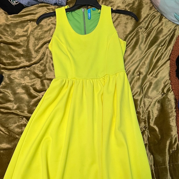 neon green skater dress Green Long Sleeve Polka Dots Draped Mini Dress Green / 8